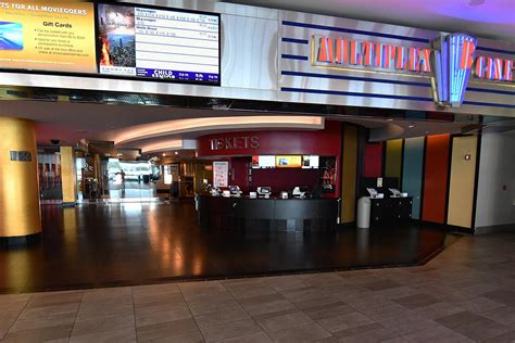Showcase Cinema de Lux Derby. 12 screens - Fully air conditioned cin