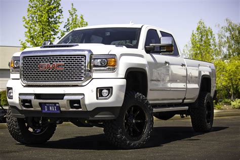 Duramax l5p forum. Feb 22, 2020. #1. Hi everyone. Just signed up to the forum. I picked up my 2020 Denali 2500 hd duramax this week and noticed a loud knocking at idle which increases in volume as the engine warms up. Went back in to the dealer before I even left the lot and saw the service advisor and the diesel tech who both said it was normal. 