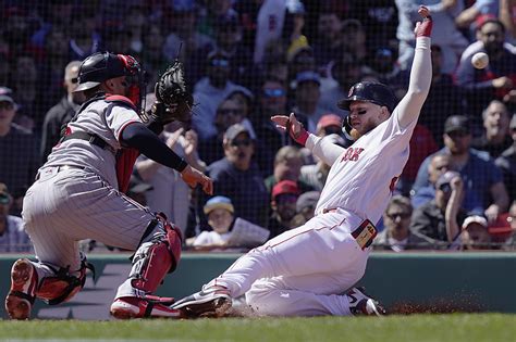 Duran homers, hits Maeda in Red Sox’s 11-5 win over Twins