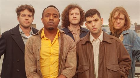 Durand jones and the indications. Aug 14, 2022 · Its 10 tracks are both an escapist fantasy and a much-needed recentering after a tumultuous 2020. Throughout, The Indications highlight a collective resiliency -- as well as the power of a good song to be a light in the darkness. Anchored by a crate-digging sensibility and the high-low harmonies of Aaron Frazer and Durand Jones, Private Space ... 