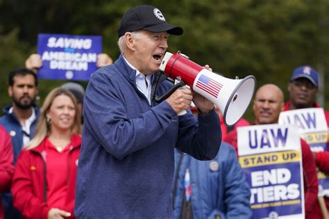 During strike talks, Biden worked to build ties to the UAW’s leader. They have yet to fully pay off
