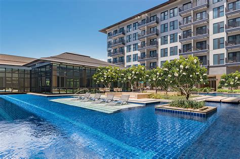 Dusitd2 davao. DusitD2 Davao has an outdoor swimming pool, fitness centre, a restaurant and bar in Davao City. The property is set 3.5 km from SM Lanang Premier, 6.5 km from Abreeza Mall and 7.5 km from People's Park. The accommodation offers a 24-hour front desk, airport transfers, room service and free WiFi throughout the property. 