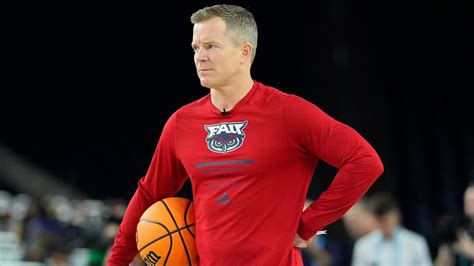 Dusty May staying at Florida Atlantic after Final Four run, …