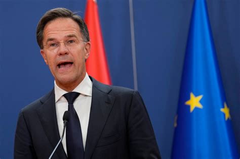 Dutch PM resigns over failure to craft migration policy