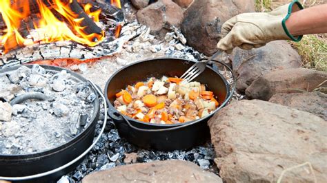 Tart berries and tender apples bubbling under a nutty streusel crust turn the bittersweet close of summer into something that's just sweet. Convert this for Dutch oven cooking by using 16 coals on top and 7 coals under the oven to achieve a temperature of 375F. Get the Recipe. Photo credit: Country Living.