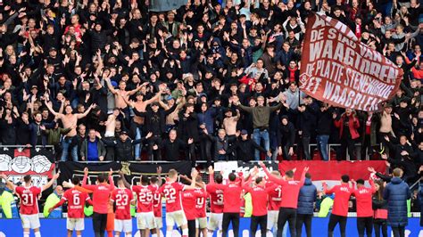 Dutch police arrest over 150 soccer fans for chanting antisemitic slogans