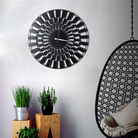 Duvar Saatleri BYSTAG. 