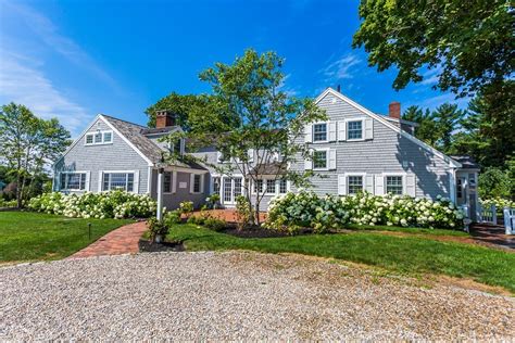 Duxbury houses for sale. Nov 12, 2023 · Zillow has 23 photos of this $780,000 3 beds, 2 baths, 2,044 Square Feet single family home located at 238 Keene St, Duxbury, MA 02332 built in 1956. MLS #73175224. 