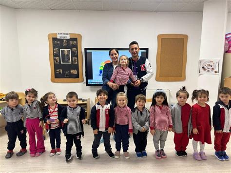 veodersti.rgarabwor.edu.pl. 