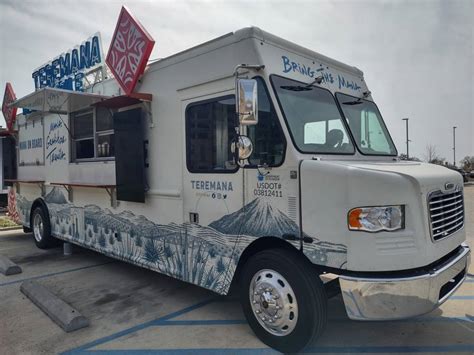 Dwayne 'The Rock' Johnson's Mana Mobile food truck visits St. Louis