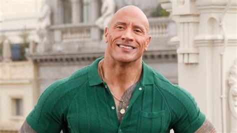 Dwayne Johnson: 15 Fakten über den Schauspieler STERN.de