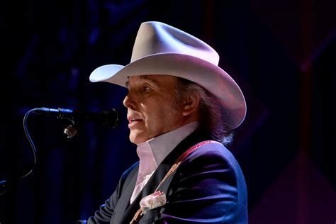 Dwight yoakam tour. Feb 1, 2024 · Dwight Yoakam, Elle King, Paul Cauthen and Wyatt Flores will take the stage at the In The Pines music event on June 1. From the same team that produces the annual Bristol Rhythm & Roots Reunion, […] 