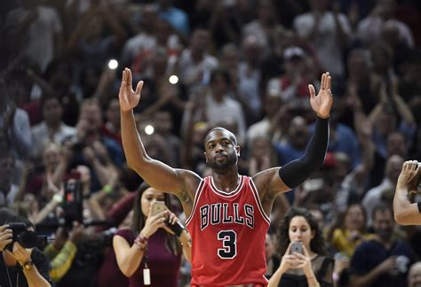 Dwyane Wade, Chicago Bulls Pick Up Victory In Return To Miami