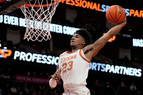 Dylan Disu makes debut for No. 19 Texas in 96-85 win over LSU