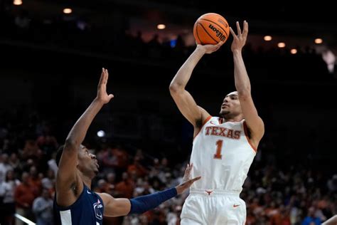 Dylan Disu peaking at the right time for Longhorns during March Madness run