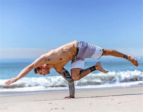 Dylan Werner - How My Yoga Career Began YouAligned.com