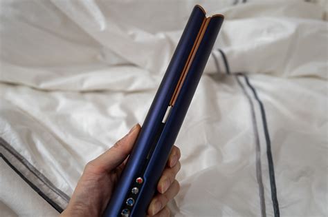 Dyson hair air straightener. Step 1: Prep your hair. The Dyson Airwrap, as great as it is, can only do so much, so if you're not starting with perfectly prepped strands, your hair won't hold a curl (or anything) at all ... 