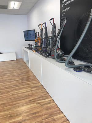 Dyson service center tampa photos. I love my 5 year old Dyson V7 vacuum so much that I bought a second one December of 2019. Yesterday when using my cordless V11 Torque Drive cordless vacuum, the power button became stuck in the on position, so I went online and discovered Dyson has a service center not far from me, in Farmer's Branch, and that they were open on Saturdays. 