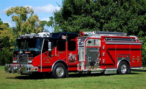 E one fire apparatus. Mar 7, 2024 · Dozens gathered at the E-ONE fire trucks campus in Ocala, FL, to laud longtime workers and thank fire departments for their business over 50 years. This E-ONE pumper was built in 1984 and was in ... 