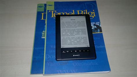 E-kitap okuyucusu Reeder. 