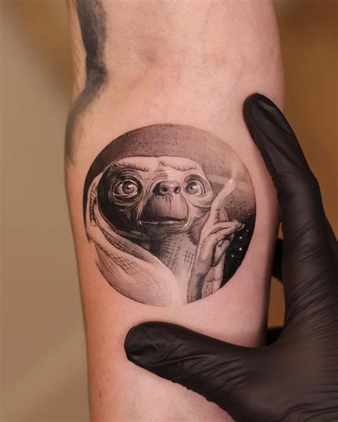 E.t. tattoo ideas. The shop's artists use a real tattoo gun with Ephemeral's specialized ink, made to dissolve from the body over the course of a year. (One of the shop's tattoos can be seen in the photo above ... 
