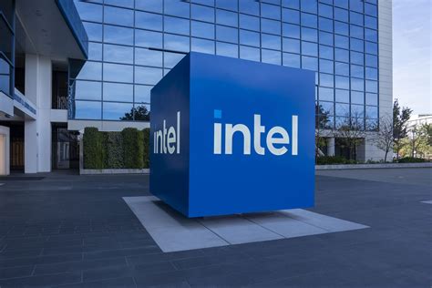 E2E Networks | India's GPU Cloud for AI & ML - coolestguyplanet.net