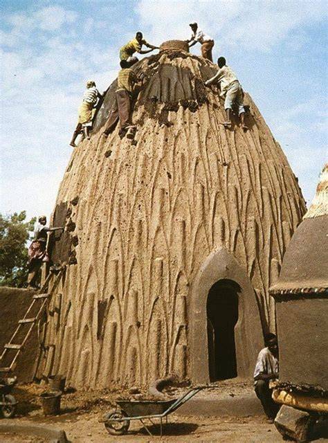Earth Building Techniques - This Cob House - raincitystudios.com
