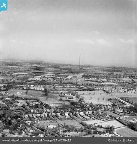 EAW029412 ENGLAND (1950). The area around the Sutton …