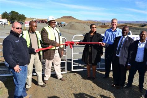 ECDC unveils R200M quarry in Eastern Cape - Miningreview.com