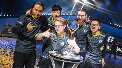EG Vulcan on the LCS s MSI tactics You need to be able to get sh t on and learn from it 