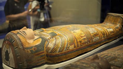 Egyptian Mummies - Smithsonian Institution - wintechmobiles.com