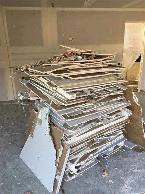 Eliminating Drywall Waste & Reimagining Sustainable Interiors with ... - raincitystudios.com