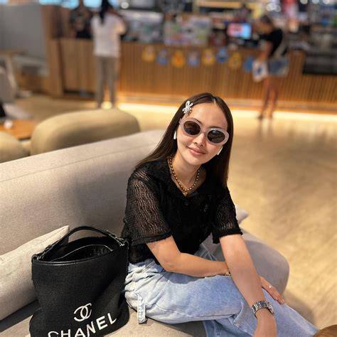 ELVEE onlyfans