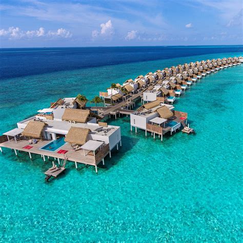 EMERALD MALDIVES RESORT & SPA (Fasmendhoo) Tatil Köyü (Her Şey Dahil . 