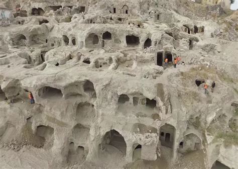 Enormous Underground City Discovered in Turkey - wintechmobiles.com