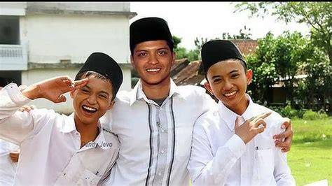 EPPRNER Foto seleb bocor & pemandangan indah komunitas kreatif orang tua atlet renang yang cek konsumsi BBM 172 Binal binal penggemar film terpanas image 1