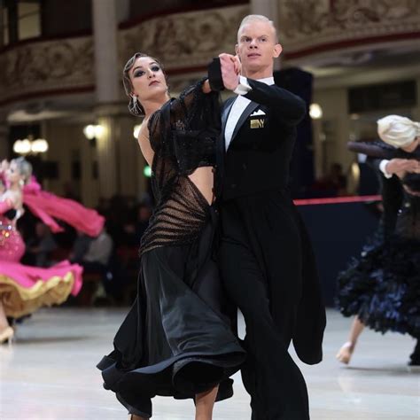 Erin Sefton - Ballroom Dancer - muktibox.com