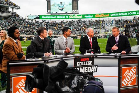 ESPN College GameDay cast has mixed picks on MSU …