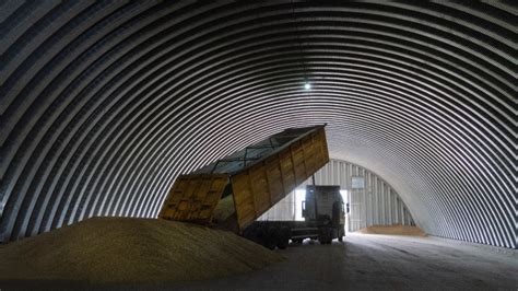 EU nations seek to end Ukraine farm import standoff