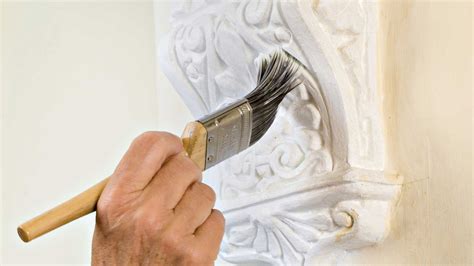 Expert guide to traditional plaster mouldings - Real Homes - muktibox.com