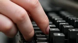 Expert Tips for Typewriter Key Replacement - muktibox.com