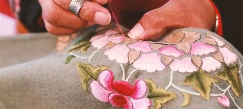 Exploring the Art of Chinese Embroidery - Roaming China - muktibox.com