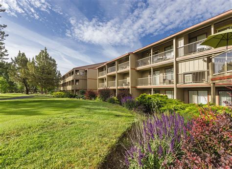 Eagle crest hotel oregon. WorldMark Eagle Crest. 1590 Mountain Quail Drive , Redmond, OR 97756. (541) 923-3564. The amazing high-desert country of central Oregon is wild, scenic, and tailor-made for … 