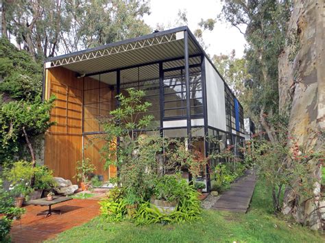 Eames House, Los Angeles, USA (1949) by Charles and Ray Eames