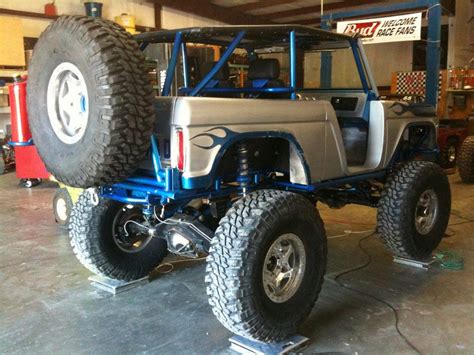 Early Bronco Coilover Kit Pirate 4x4