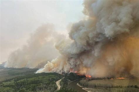 Early snowmelt in Western mountains means drier summers, more wildfire risk: study