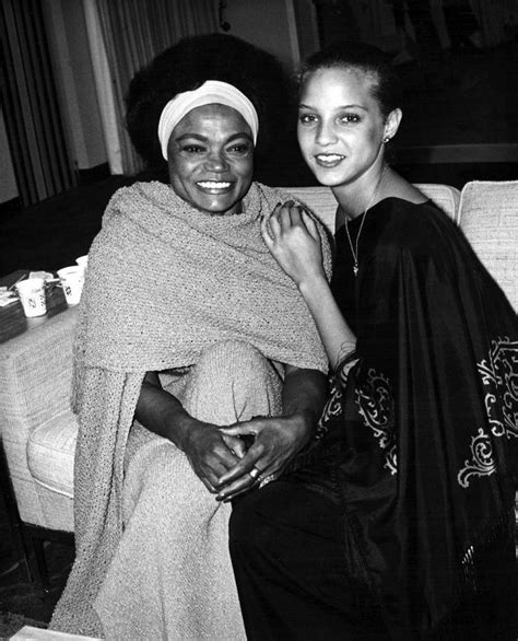 Famous Musicians. Eartha Kitt. Singer and actress Eartha Kitt is best known for her holiday song "Santa Baby," and for playing Catwoman in the 1960's TV show 'Batman.' …. Eartha kitt nude