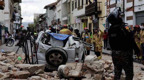 Earthquake in Ecuador kills at least 4, causes wide damage