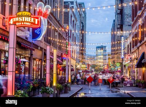 East 4th street cleveland ohio. learn more about living on East 4th Street learn more about living at Lofts @ 629. Tweets by e4thst. 2015 East 4th Street, Suite 220 Cleveland, Ohio 44115. Phone: 216 ... 