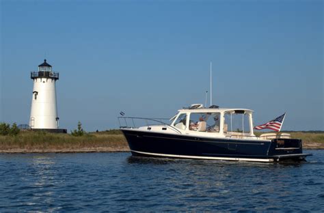 East Coast Yacht Sales – Portsmouth, RI US Harbors